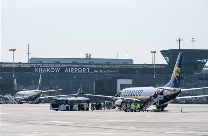 „Tajemnica państwowa”, czyli raport slotowy dla portu Kraków-Balice