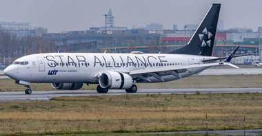 LOT. Barwy Star Alliance ponownie na boeingu B737