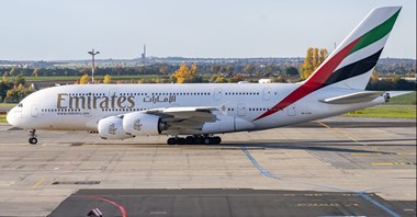 Emirates: Internet od Starlink w całej flocie A380 i B777
