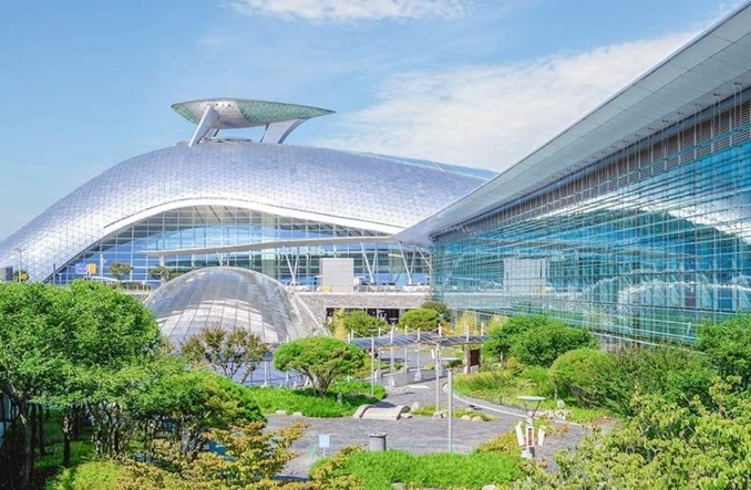 Dodatkowe rejsy LOT do Seulu 