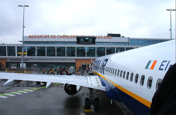 „Tanie” latanie z Charleroi może podrożeć 