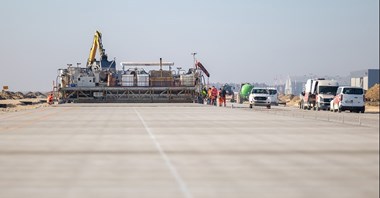 Rzeszów: Budowa II etapu równoległej drogi kołowania