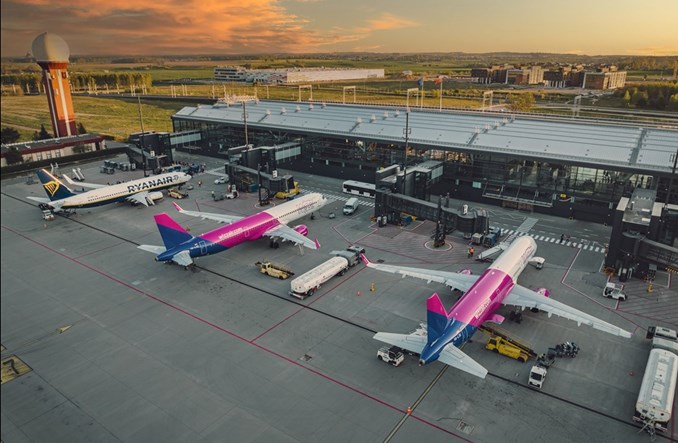Trzy nowe trasy Wizz Air z Polski! Zyskają Kraków i Gdańsk