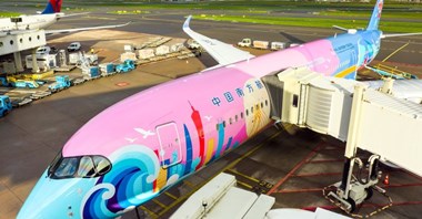 Amsterdam: Listopad z ponad 5 mln pasażerów, rośnie cargo