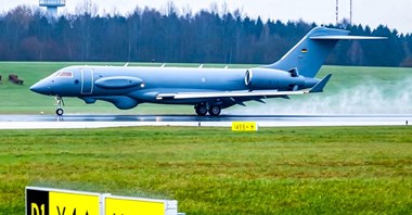 PEGASUS wchodzi w kolejną fazę. Pierwszy samolot programu dotarł do Niemiec