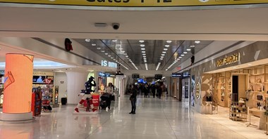 LOT użytkownikiem starego terminala 1 na JFK