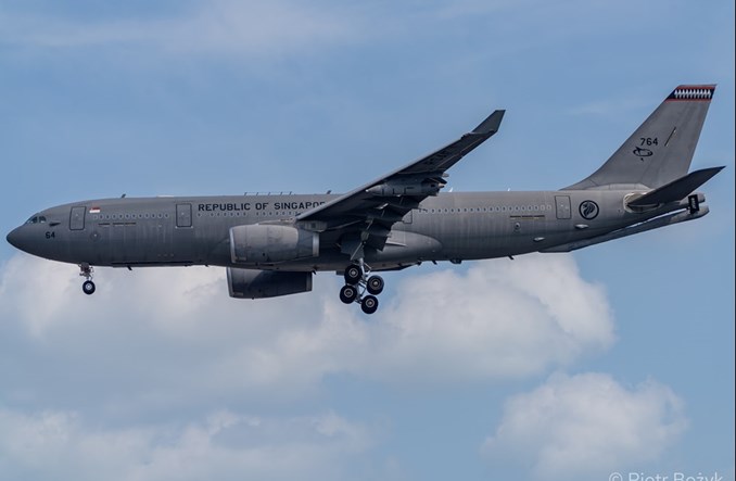 Airbus i Singapur z pierwszą na świecie certyfikacją automatycznego tankowania w powietrzu na A330 MRTT