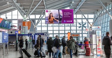 Co z reklamą na Lotnisku Chopina?