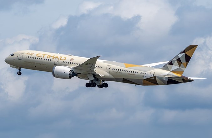 Emiraty otwierają bezpieczne korytarze powietrzne 