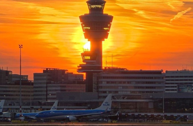 Amsterdam: Styczeń dużo słabszy niż przed rokiem