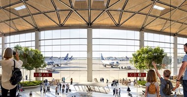 Europa patrzy na Polskę. Czy biurokracja zatrzyma „gospodarczą perełkę”?