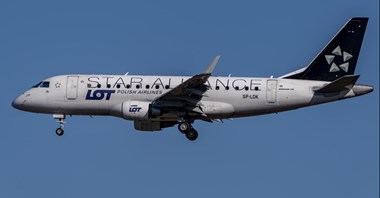 LOT. Embraer E170 SP-LDK powrócił do latania z pasażerami