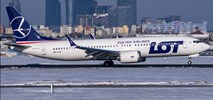 LOT nie wznowi Dubaju do jesieni