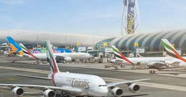 Dubaj: A380 Emirates i A321 Saudii uszkodzone po atakach Iranu
