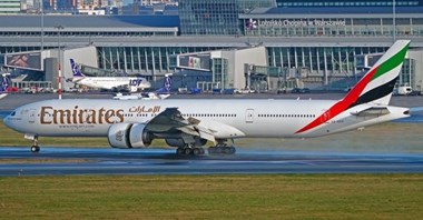 Emirates: Kontrowersyjnie niskie składki ubezpieczenia wojennego 