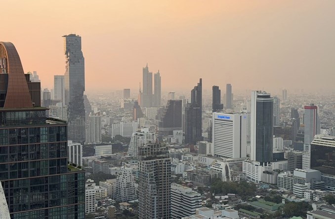 LOT przyspiesza inaugurację Bangkoku 