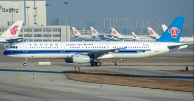Chiny. Sześciokrotny wzrost opłaty paliwowej na lotach krajowych 