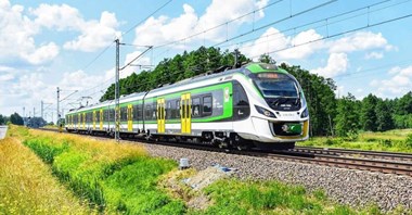 Modlin. Nowe nocne połączenia kolejowe poprawią dostępność lotniska
