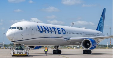 Giganci połączą siły? United Airlines sondują fuzję z American Airlines 