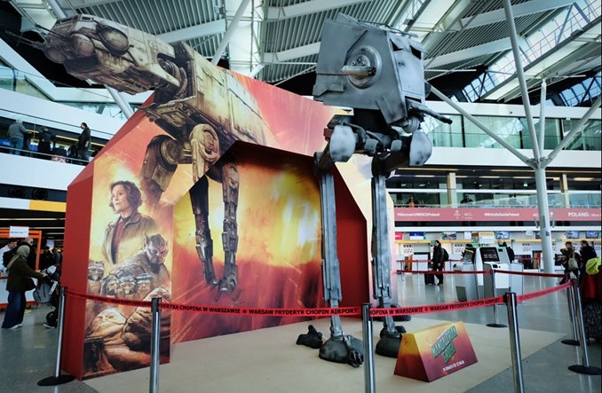 Lotnisko Chopina ponownie otwiera bramy do odległej galaktyki