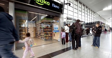 Wrocław: Pierwsza Żabka ruszyła na lotnisku (zdjęcia)