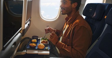 Lufthansa wprowadza nowy standard obsługi na trasach dalekodystansowych