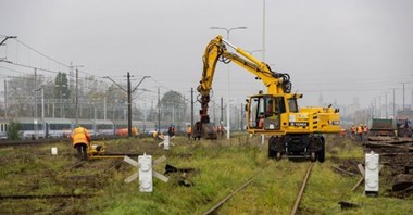 Będą pieniądze na infrastrukturę z MON. Znamy plan "B" rządu