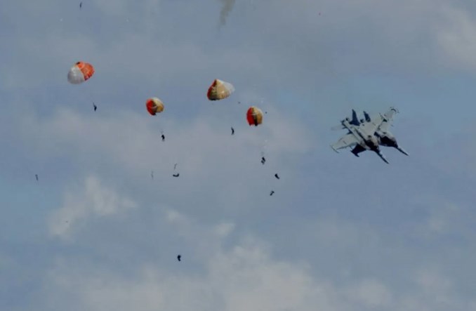USA. Zderzenie dwóch EA-18G Growler w trakcie pokazów. Załogi przeżyły