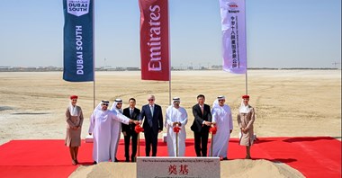 Emirates rozpoczynają budowę kompleksu hangarów
