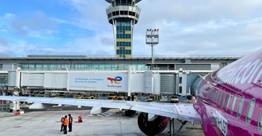 Paryż: Kwiecień na minusie w portach CDG i Orly
