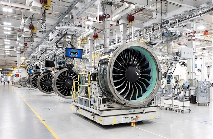 Ponad 900 silników zamówionych w Farnborough. Pratt & Whitney wygrywa, a IndiGo szykuje rekord dla CFM