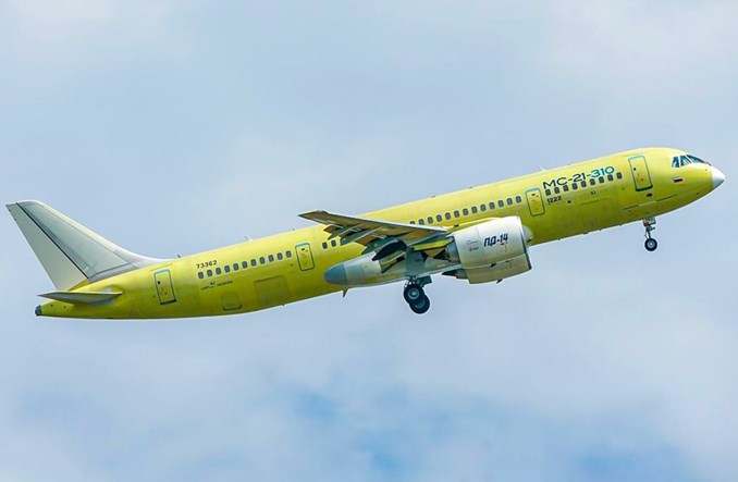 Pierwszy seryjny MC-21-310 z krajowym wyposażeniem wykonał lot techniczny