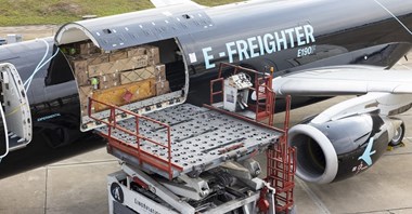 Embraer zachęca LOT do pozyskania E190F