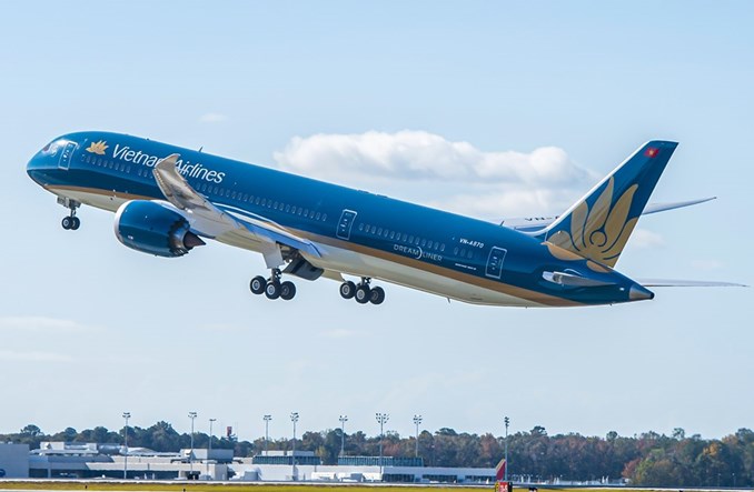 Boeing B787 Vietnam Airlines uszkodzony po problematycznym starcie w Monachium