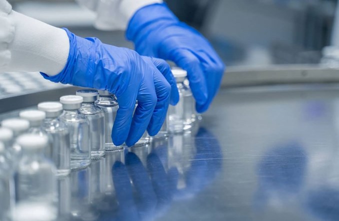 Sąd odroczył sprawę zajęcia środków PAŻP. Spór z Pfizerem wchodzi w kolejną fazę