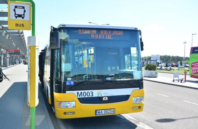 Modlin: Znacznie więcej podróżnych w autobusach KM
