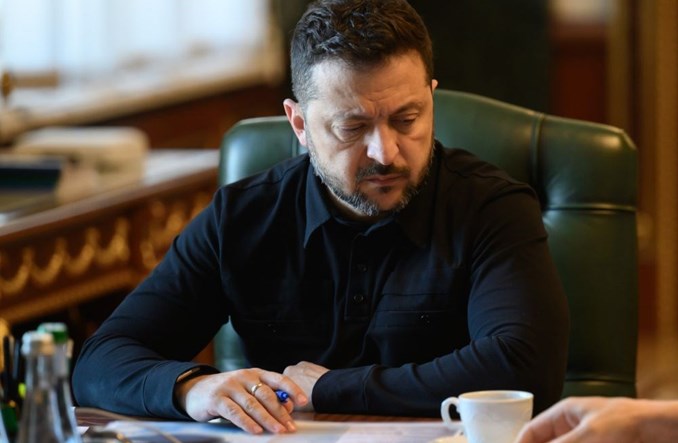 Zełenski: Przestrzeń powietrzna Rosji staje się całkowicie niebezpieczna