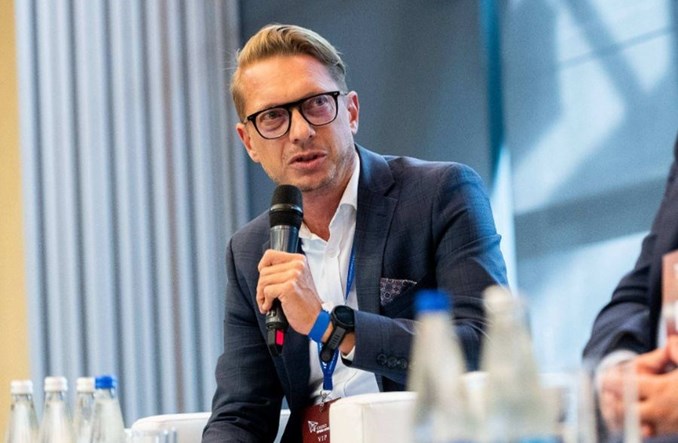 err