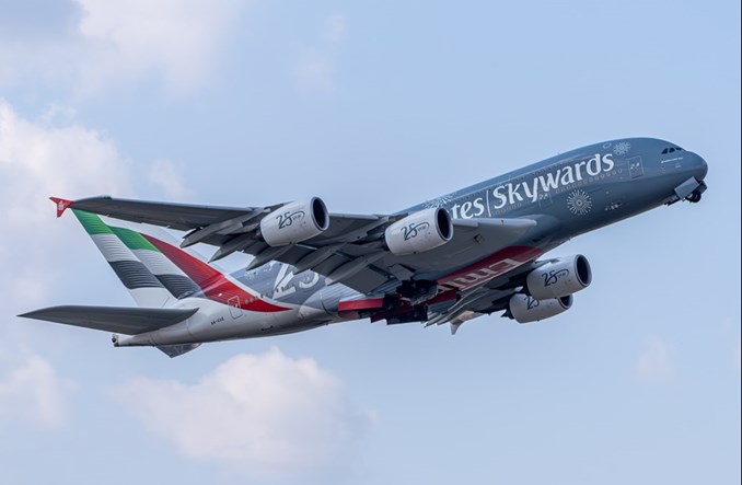Emirates będą użytkować Airbusy A380 do około 2040 r.