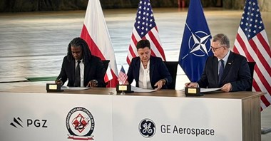 Silniki polskich śmigłowców Apache będą serwisowane w Dęblinie