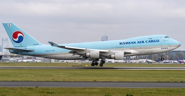 Korean Air Cargo dostarczył do Warszawy kolejny symulator FA-50