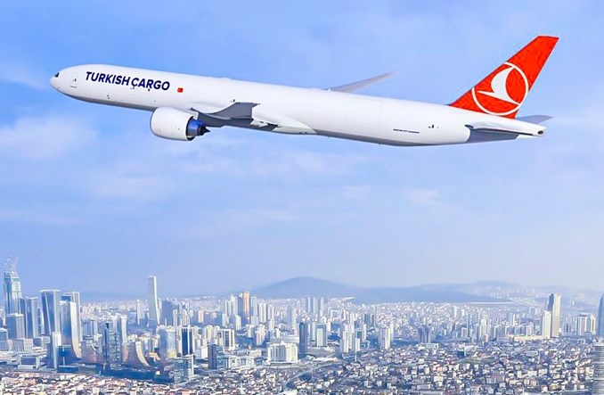 AerCap wynajmie Turkish Airlines dwa frachtowe B777-300ERSF