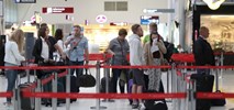 Jeden na 40 lotów Polaków jest opóźniony lub odwołany. Większość podróżnych nie zna swoich praw