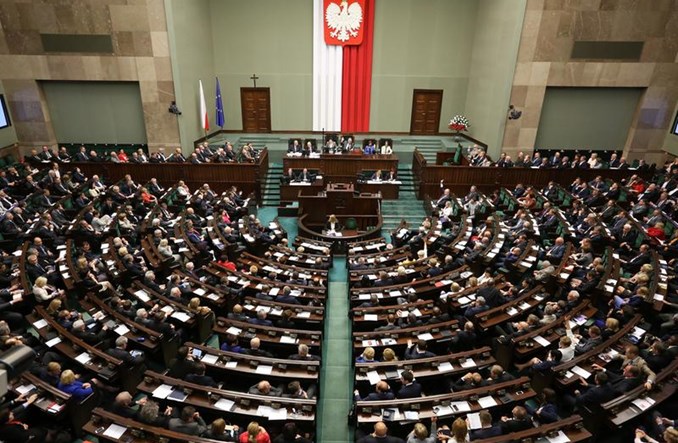 Ustawa o koronawirusie przyjęta przez Sejm