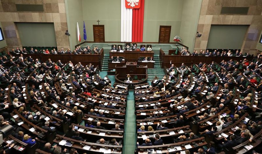 Ustawa o koronawirusie przyjęta przez Sejm Ustawa o koronawirusie przyjęta przez Sejm