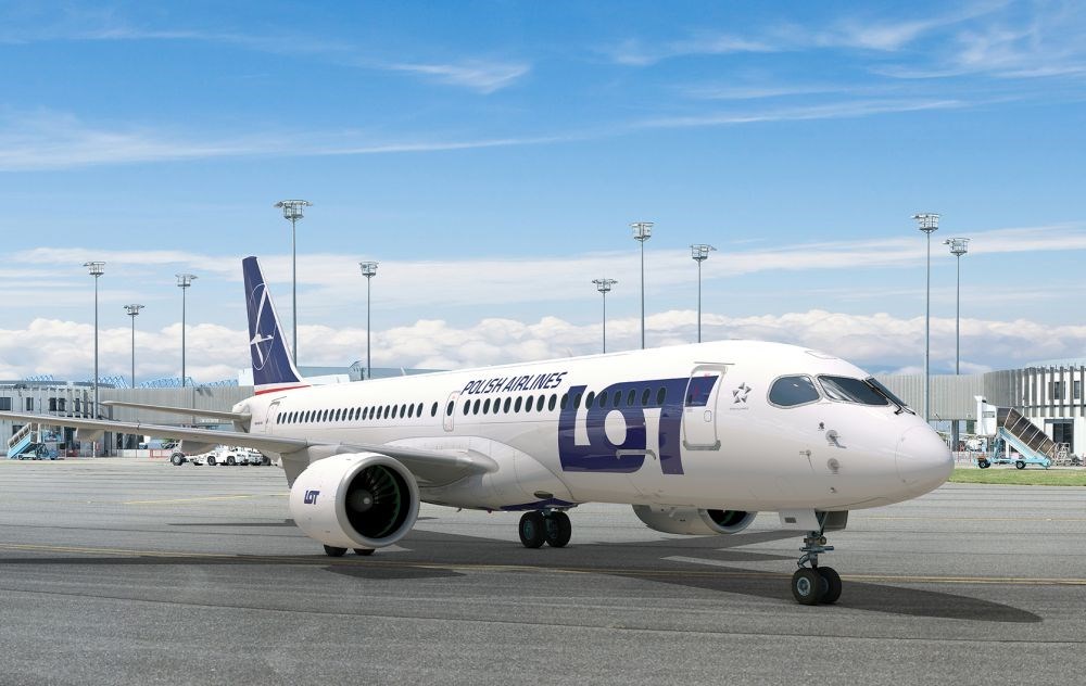 Pierwszy A220 dla LOT w wersji -300