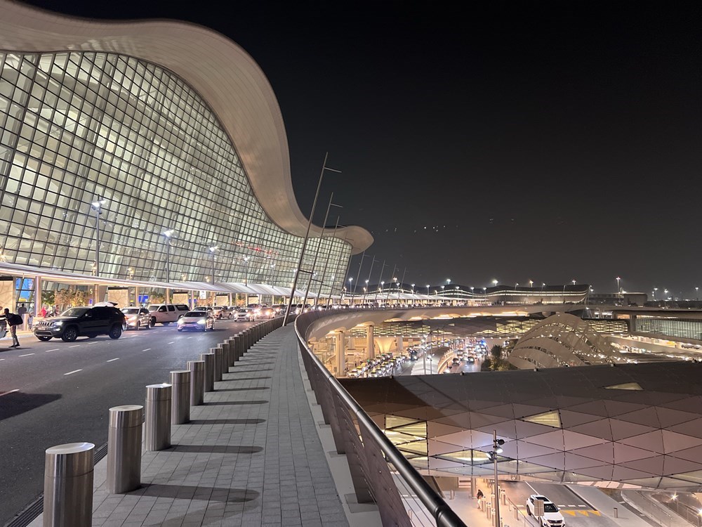 Abu Zabi z rekordem. 32,5 mln pasażerów w 2025