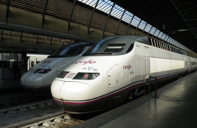 Iberia Regional chce wejść do obsługi hiszpańskich szybkich pociągów
