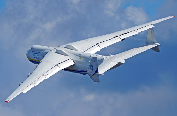 An-225 wylądował w Warszawie! An-225 wylądował w Warszawie!