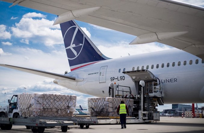 LOT Cargo: Ponad 17 tys. m3 przewiezionych towarów medical cargo